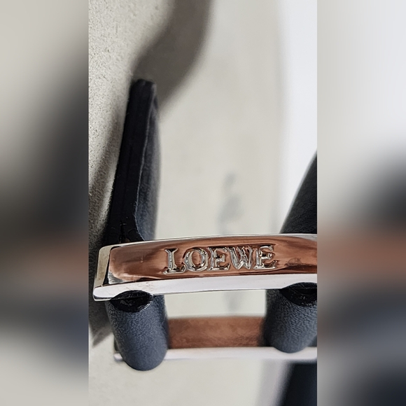 Loewe Amazona handbag. Suede. - Picture 8 of 14